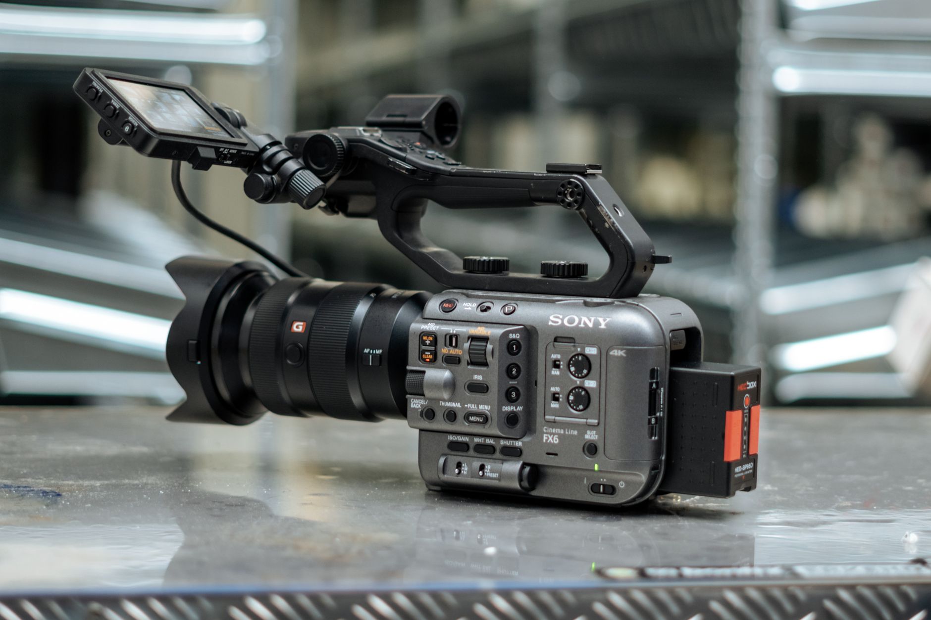 Sony FX5 最新モデル徹底レビュー｜5KオープンゲートとトリプルベースISOの特徴を解析 - Sony FX5とは何か？