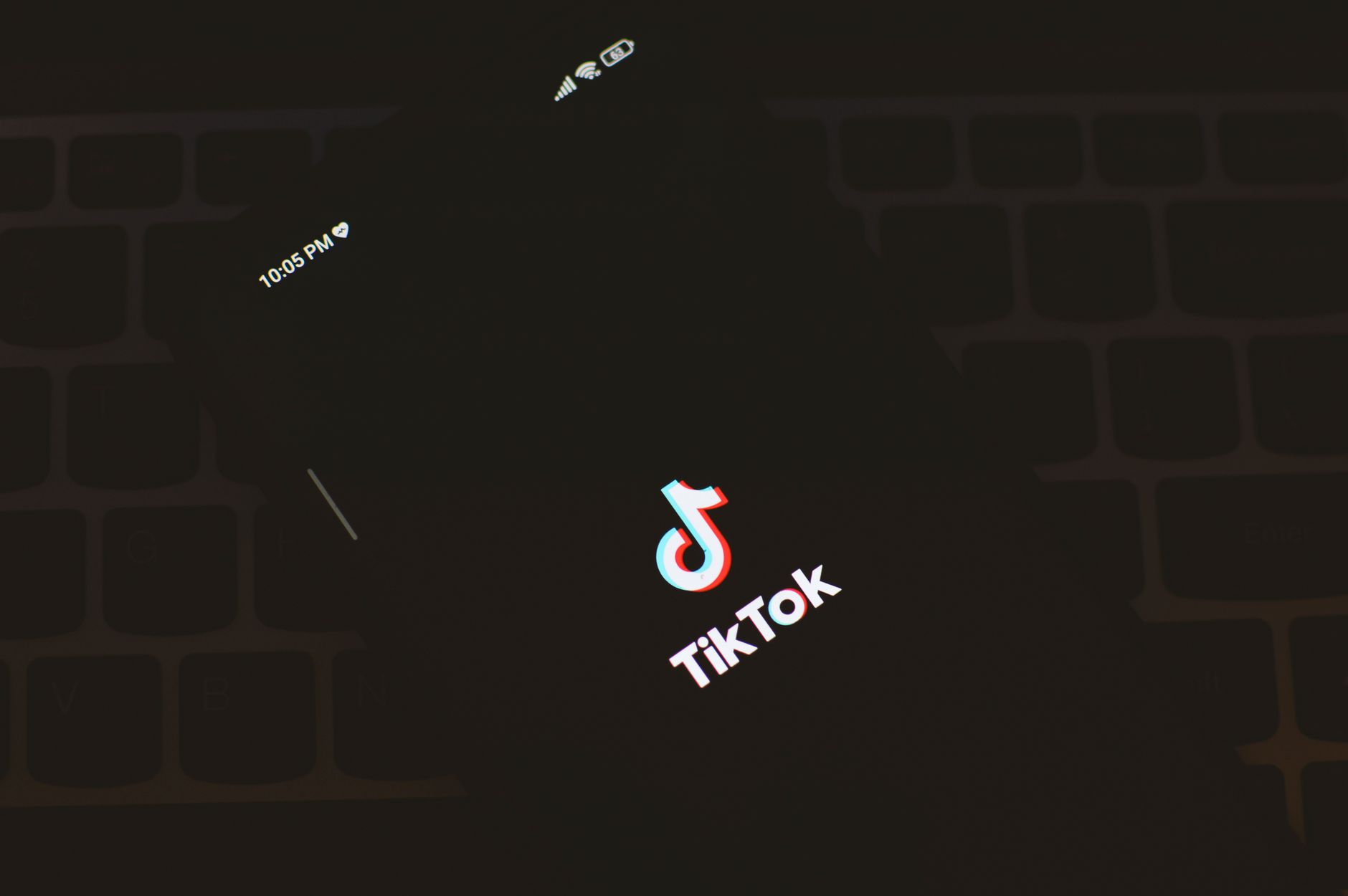 TikTok Shopの「基礎」を無料ウェビナーで学ぶ前に知っておきたいこと|9月16日開催の徹底解説セミナー参加ガイド - 「今さら聞けない」を逆手に取った、入口に立つためのセミナー