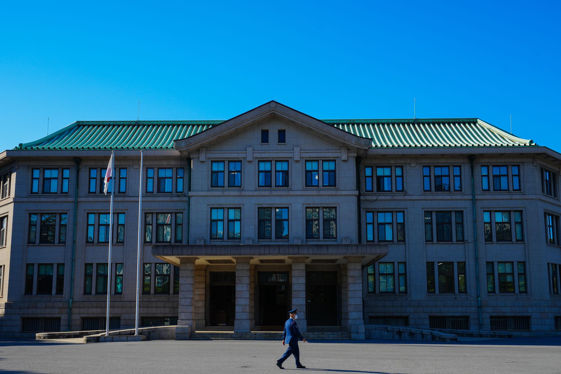 引退から3か月、40歳の最新姿が「鉄人過ぎ」 登場した意外な場所…日本ファン反応「皇居ラン?」について現在確認できる情報を整理 - 1. 皇居ランしてきた | quattro-drのブログ